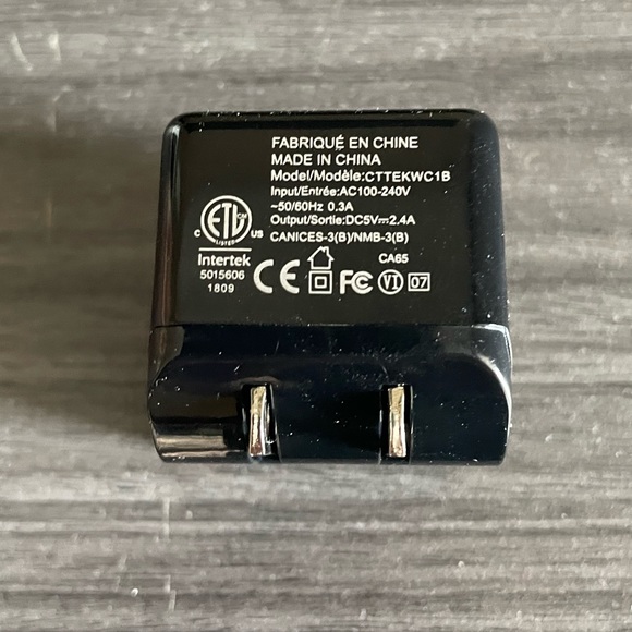 CT Tek Signature Series Charger Block. Cube, Iphone, Cell, Plug, Outlet, Dual - Picture 4 of 4